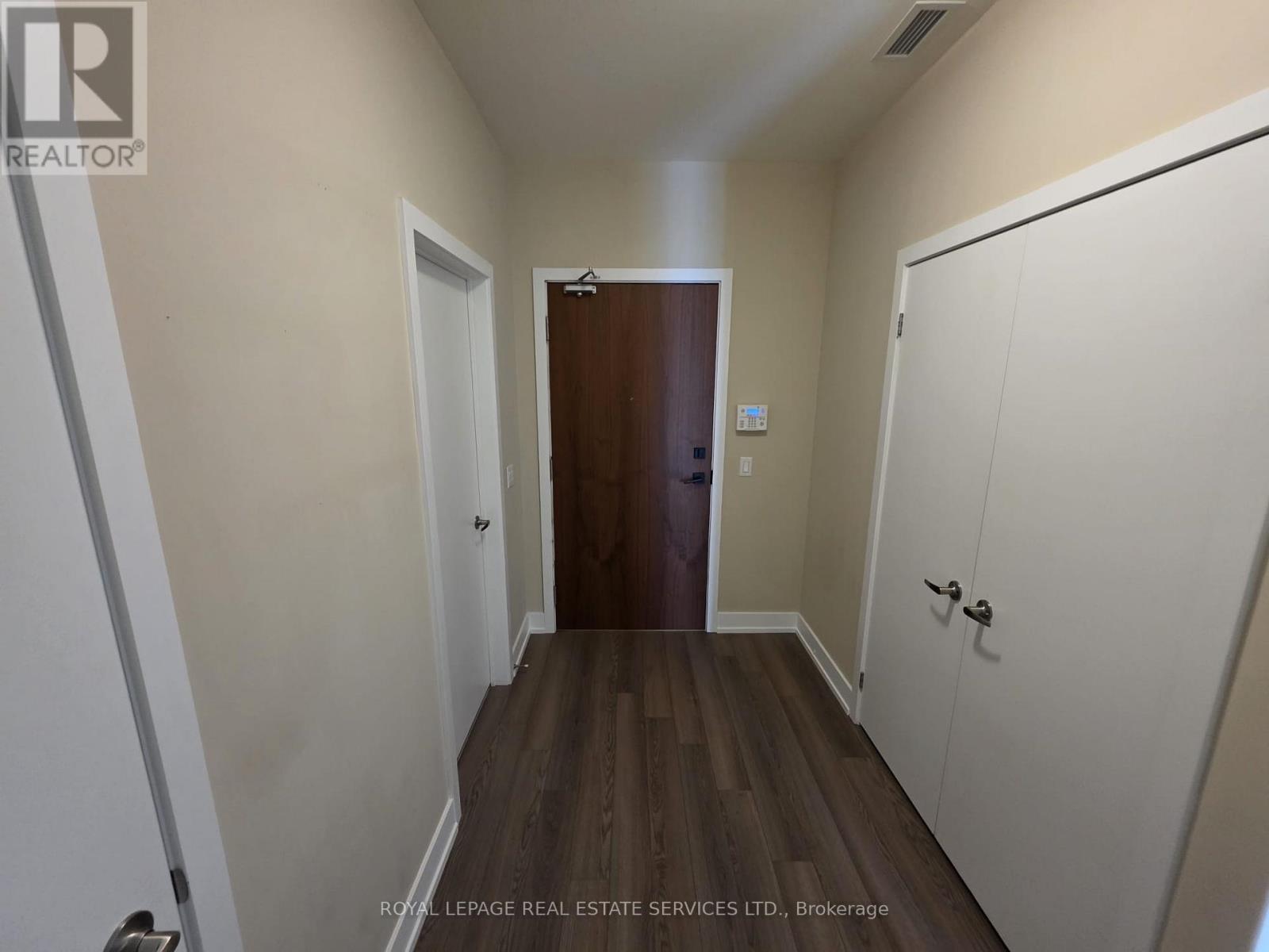 1203 - 8 Ann Street, Mississauga, Ontario  L5G 3E6 - Photo 16 - W12406159