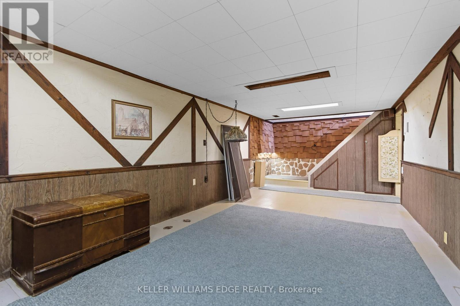 33 Goldfinch Road, Hamilton, Ontario  L9A 3W8 - Photo 38 - X12418138
