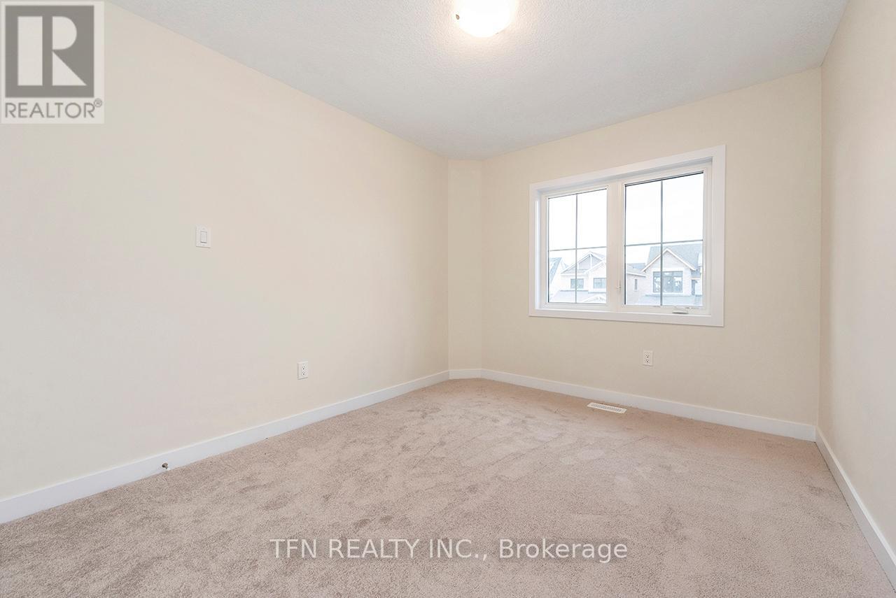 132 Eastbridge Avenue, Welland, Ontario  L3B 0M4 - Photo 45 - X12418146