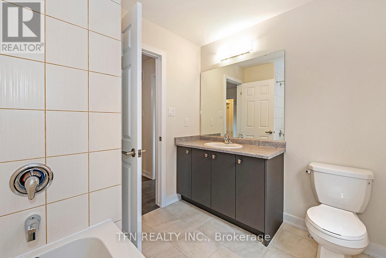 56 Downriver Drive, Welland, Ontario  L3B 0M4 - Photo 46 - X12418154