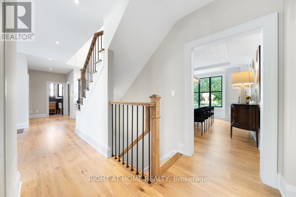 166 Foxridge Drive, Hamilton, Ontario  L9G 5B9 - Photo 24 - X12418160