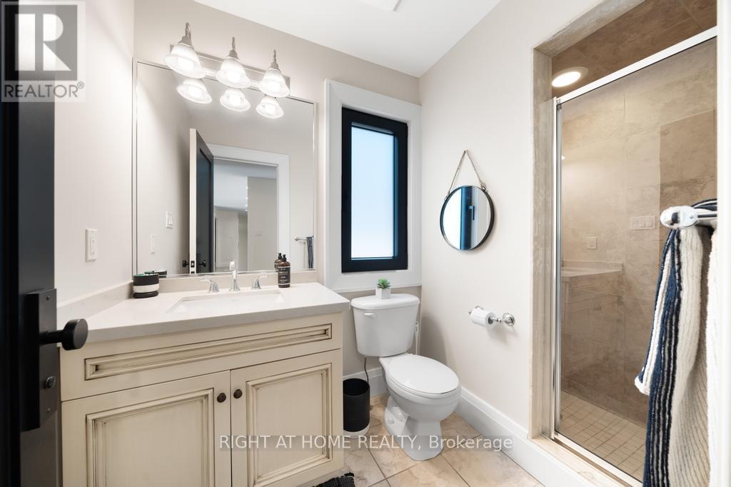 166 Foxridge Drive, Hamilton, Ontario  L9G 5B9 - Photo 36 - X12418160