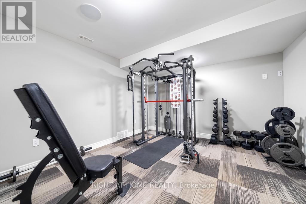166 Foxridge Drive, Hamilton, Ontario  L9G 5B9 - Photo 40 - X12418160