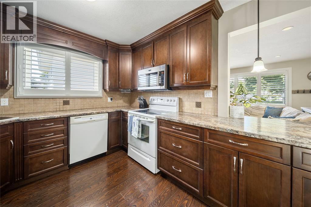 1544 Colborne Road, Sarnia, Ontario  N7V 3M4 - Photo 10 - 25024043
