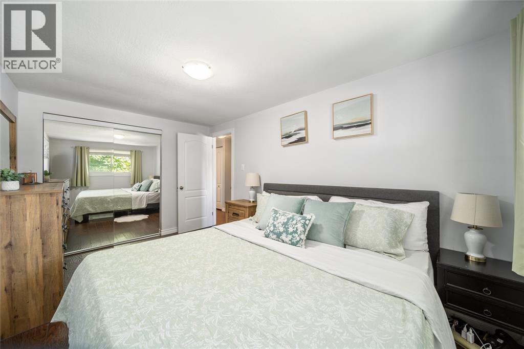 1544 Colborne Road, Sarnia, Ontario  N7V 3M4 - Photo 14 - 25024043