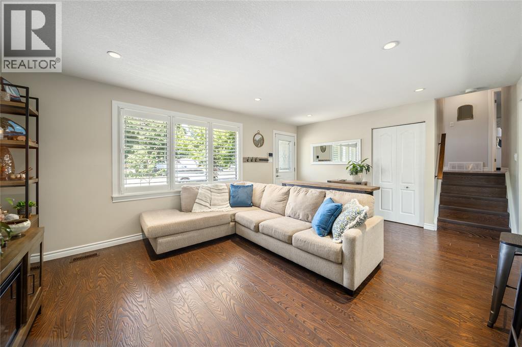 1544 Colborne Road, Sarnia, Ontario  N7V 3M4 - Photo 7 - 25024043