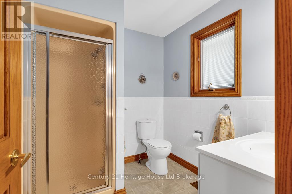 5 Thomas Avenue, Tillsonburg, Ontario  N4G 5K8 - Photo 19 - X12418302