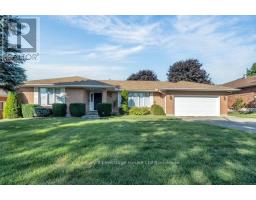 5 THOMAS AVENUE, Tillsonburg, Ontario