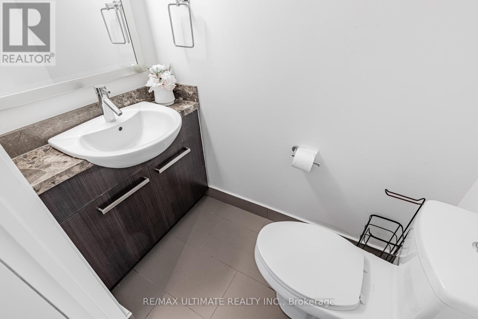 311 - 11 St Joseph Street, Toronto, Ontario  M4Y 3G4 - Photo 13 - C12418163