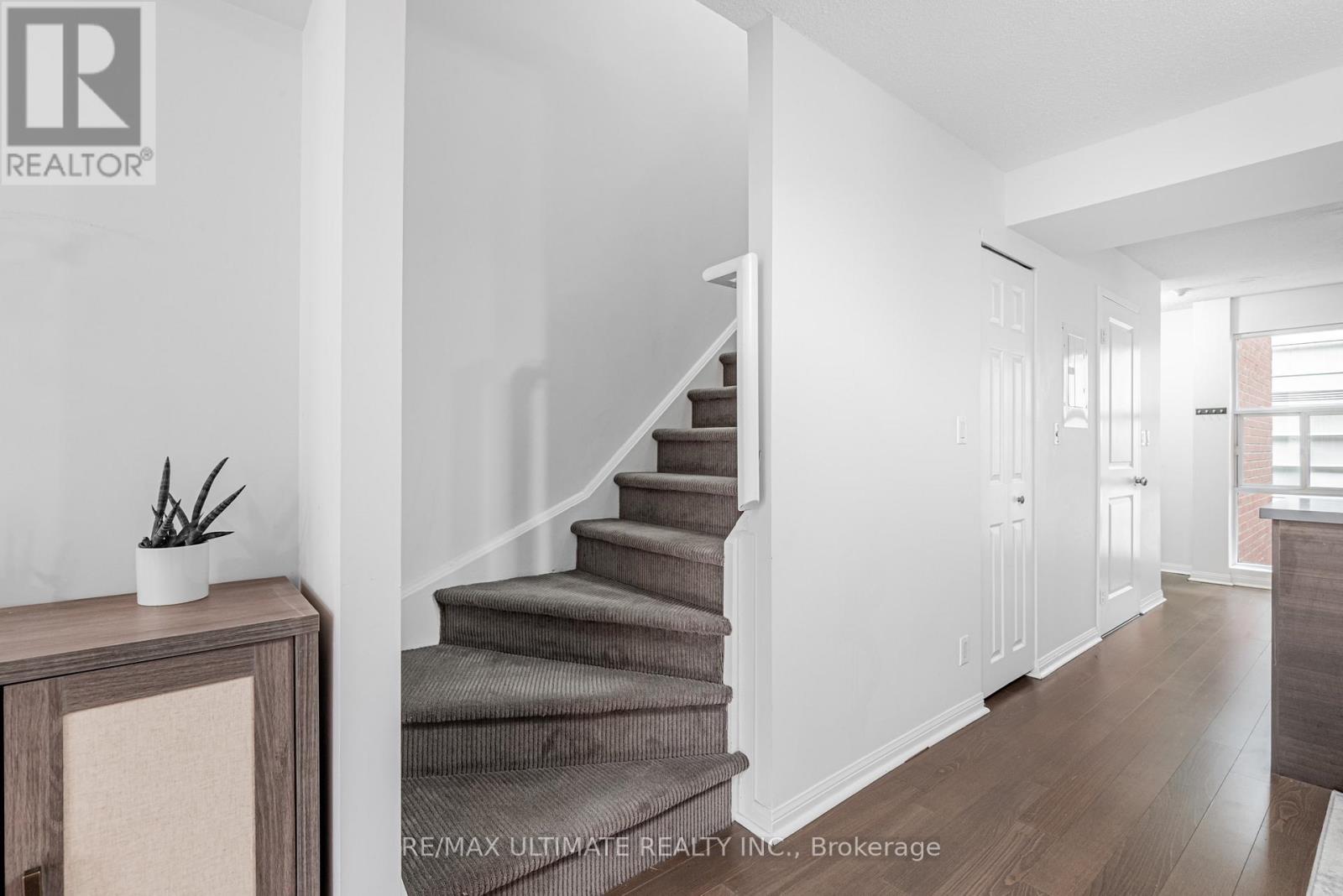 311 - 11 St Joseph Street, Toronto, Ontario  M4Y 3G4 - Photo 14 - C12418163