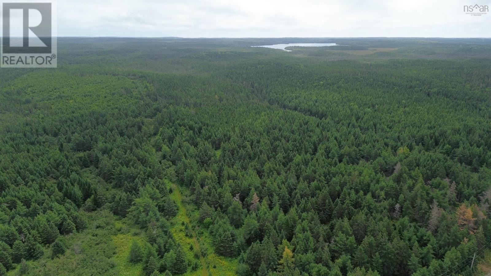 2121 Loch Lomond Road, Loch Lomond, Nova Scotia  B2E 1E3 - Photo 5 - 202520592