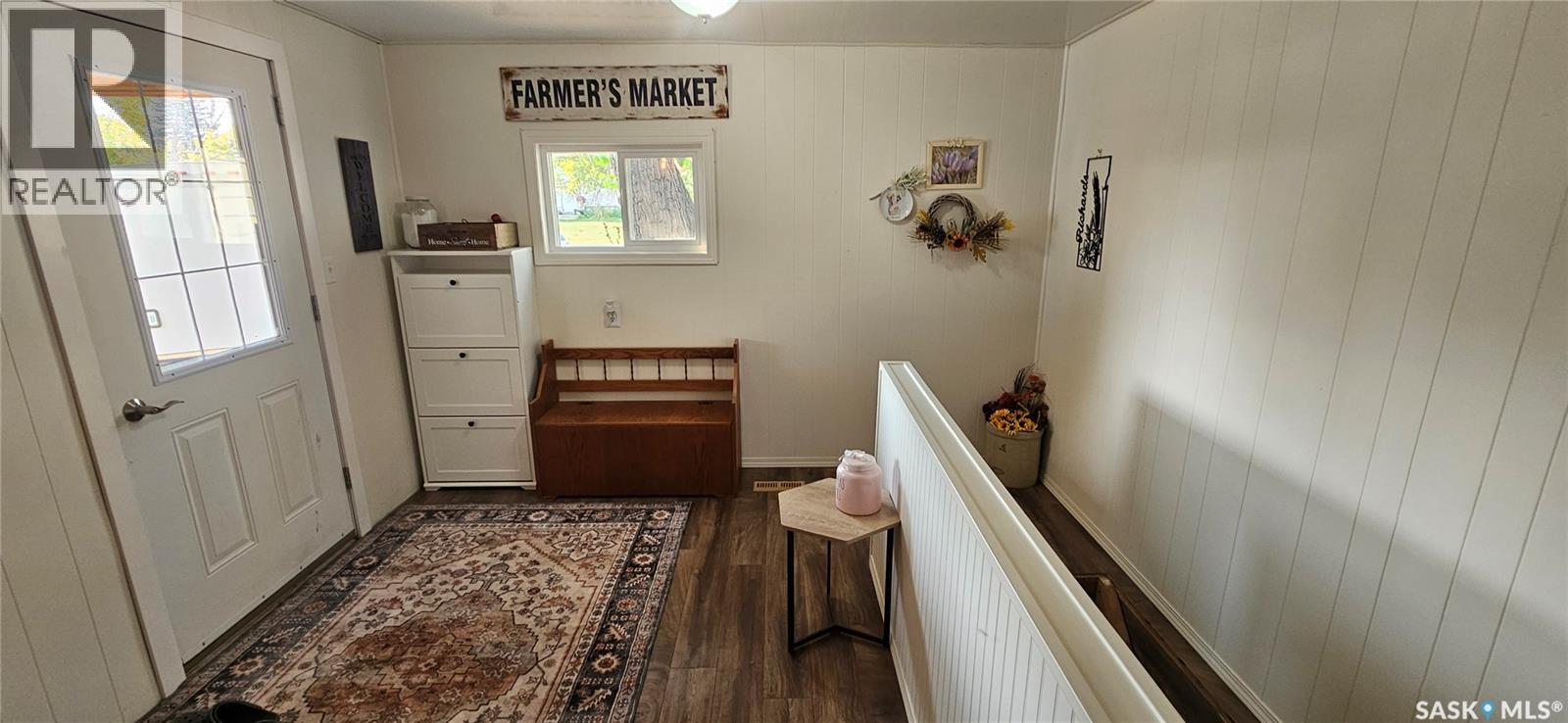 1204 Dominion Street, Vanguard, Saskatchewan  S0N 2V0 - Photo 3 - SK018996