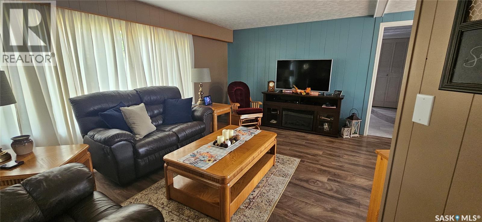 1204 Dominion Street, Vanguard, Saskatchewan  S0N 2V0 - Photo 9 - SK018996