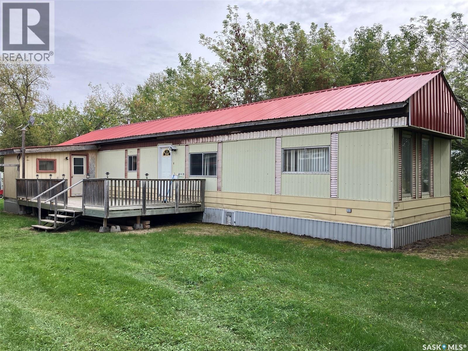 520 Parkdale Street, Carrot River, Saskatchewan  S0E 0L0 - Photo 3 - SK018966
