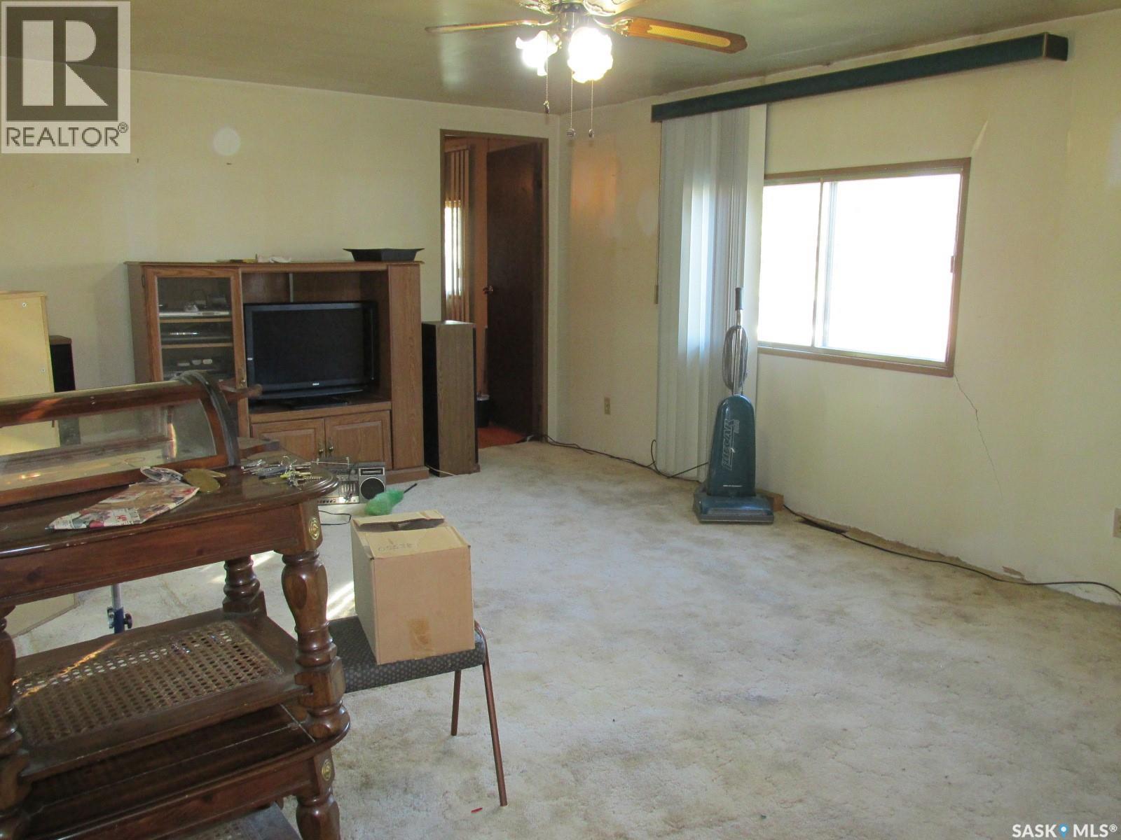 520 Parkdale Street, Carrot River, Saskatchewan  S0E 0L0 - Photo 7 - SK018966