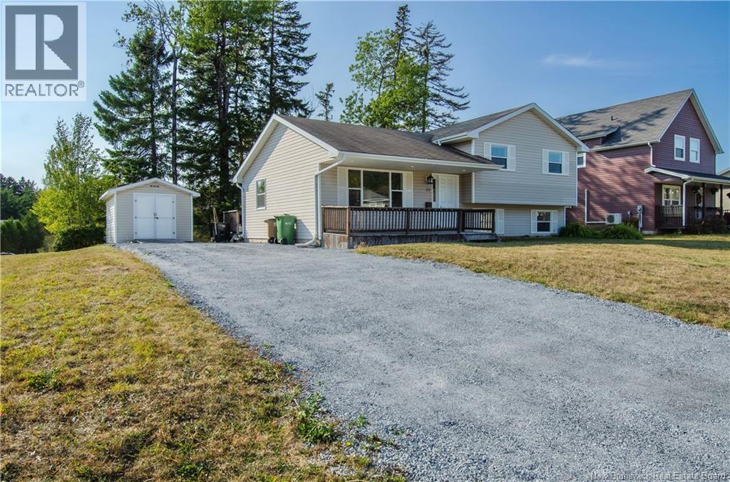 23 Hawkes Drive, Saint John, New Brunswick  E2M 0A5 - Photo 21 - NB126285