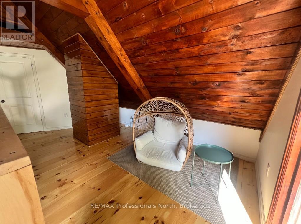 298 Angus Point Road, Machar, Ontario  P0A 1X0 - Photo 32 - X12412572