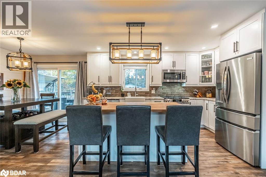 Property at 45 EVERGREEN Avenue image 3