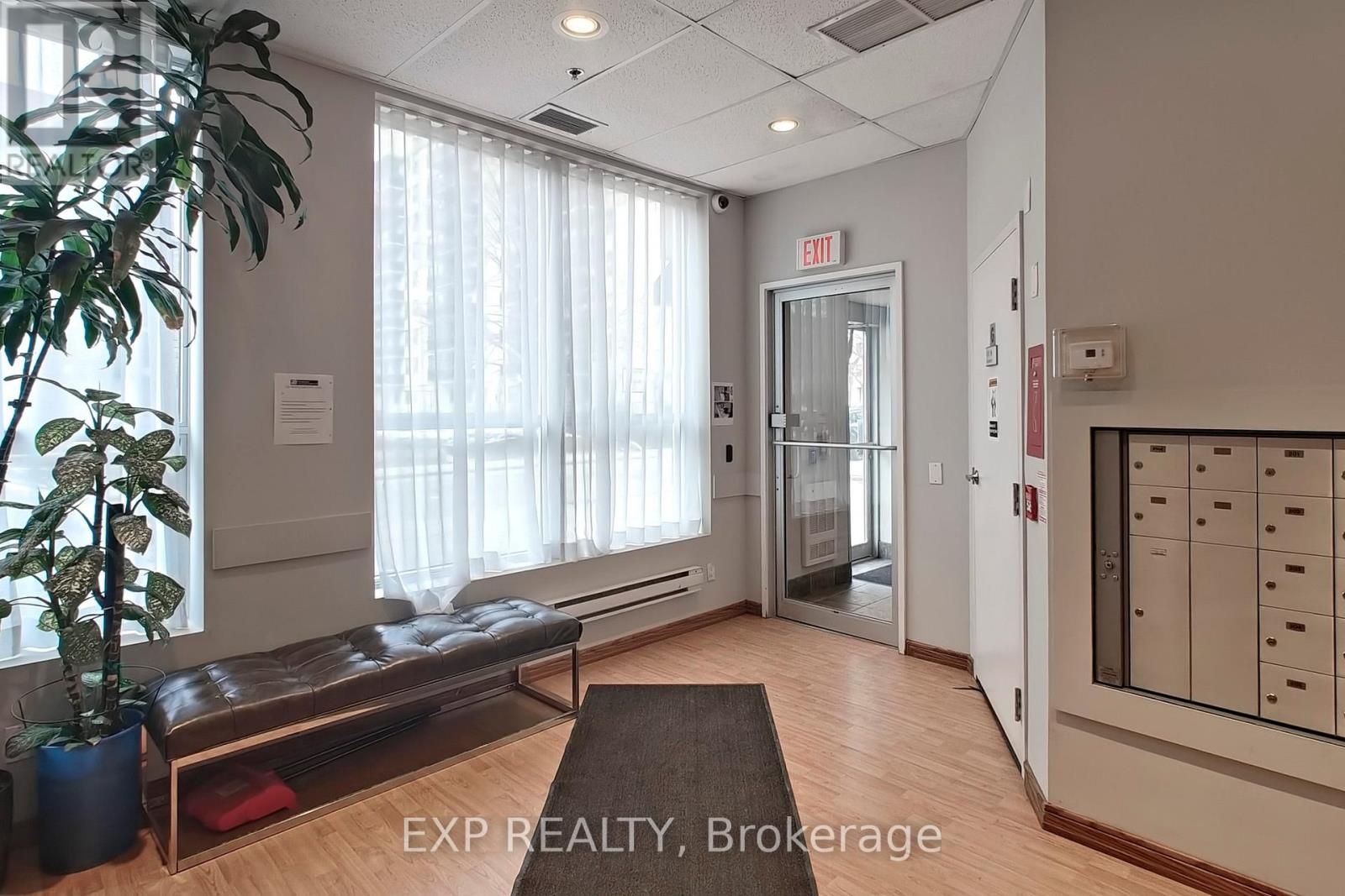 Ph6 - 15 Maplewood Avenue, Toronto, Ontario  M6C 4B4 - Photo 3 - C12418182