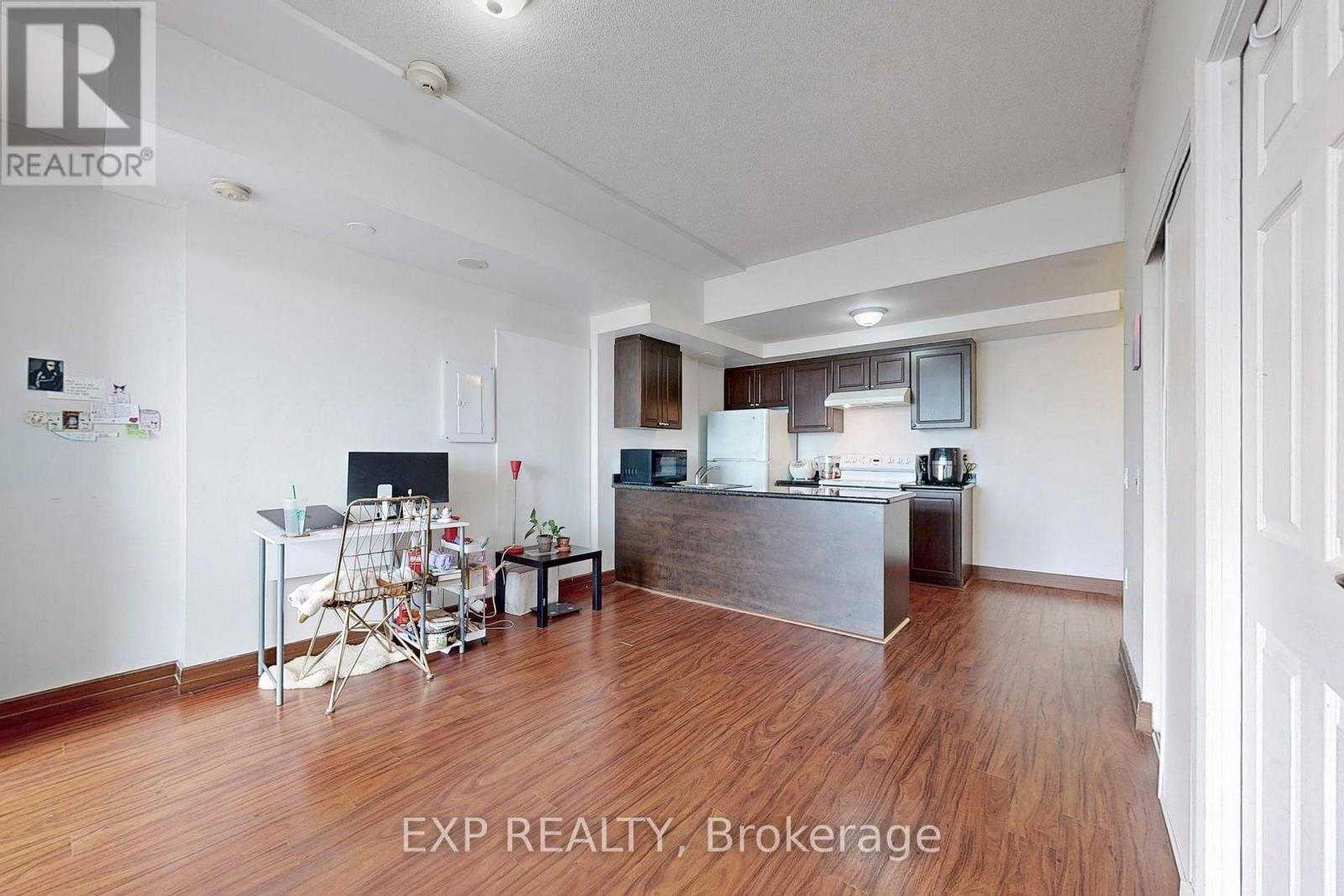 Ph6 - 15 Maplewood Avenue, Toronto, Ontario  M6C 4B4 - Photo 8 - C12418182
