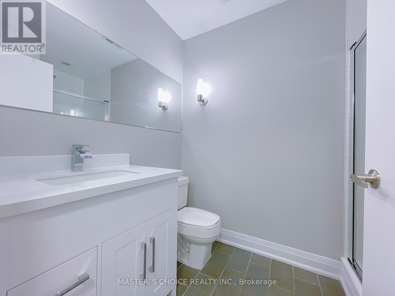 220 - 4k Spadina Avenue, Toronto, Ontario  M5V 3Y9 - Photo 3 - C12418213