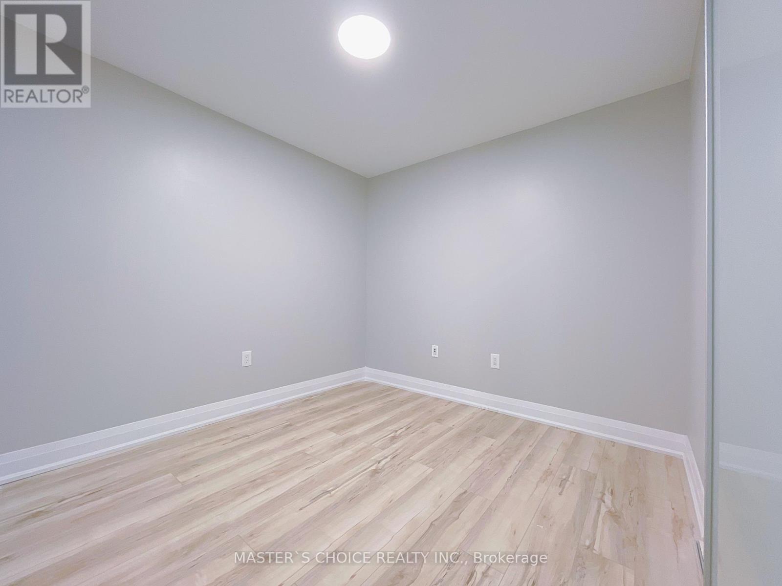 220 - 4k Spadina Avenue, Toronto, Ontario  M5V 3Y9 - Photo 4 - C12418213