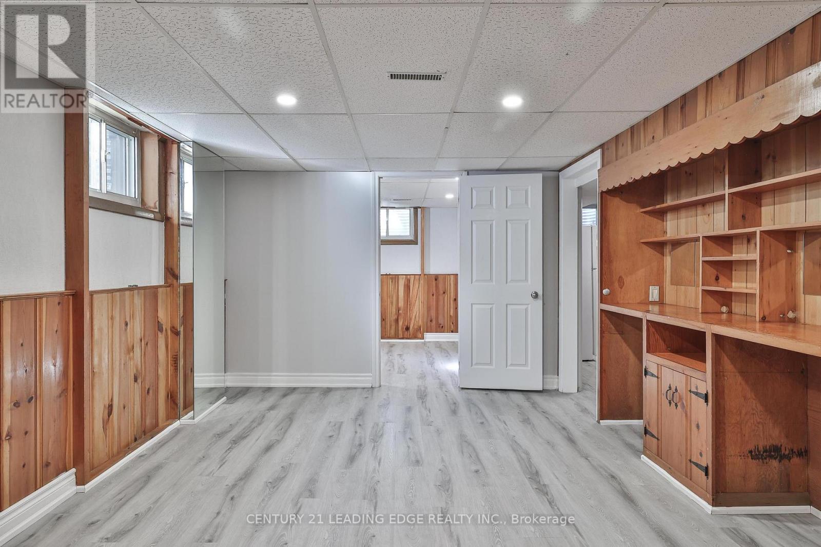 26 Elvaston Drive, Toronto, Ontario  M4A 1M9 - Photo 26 - C12418251