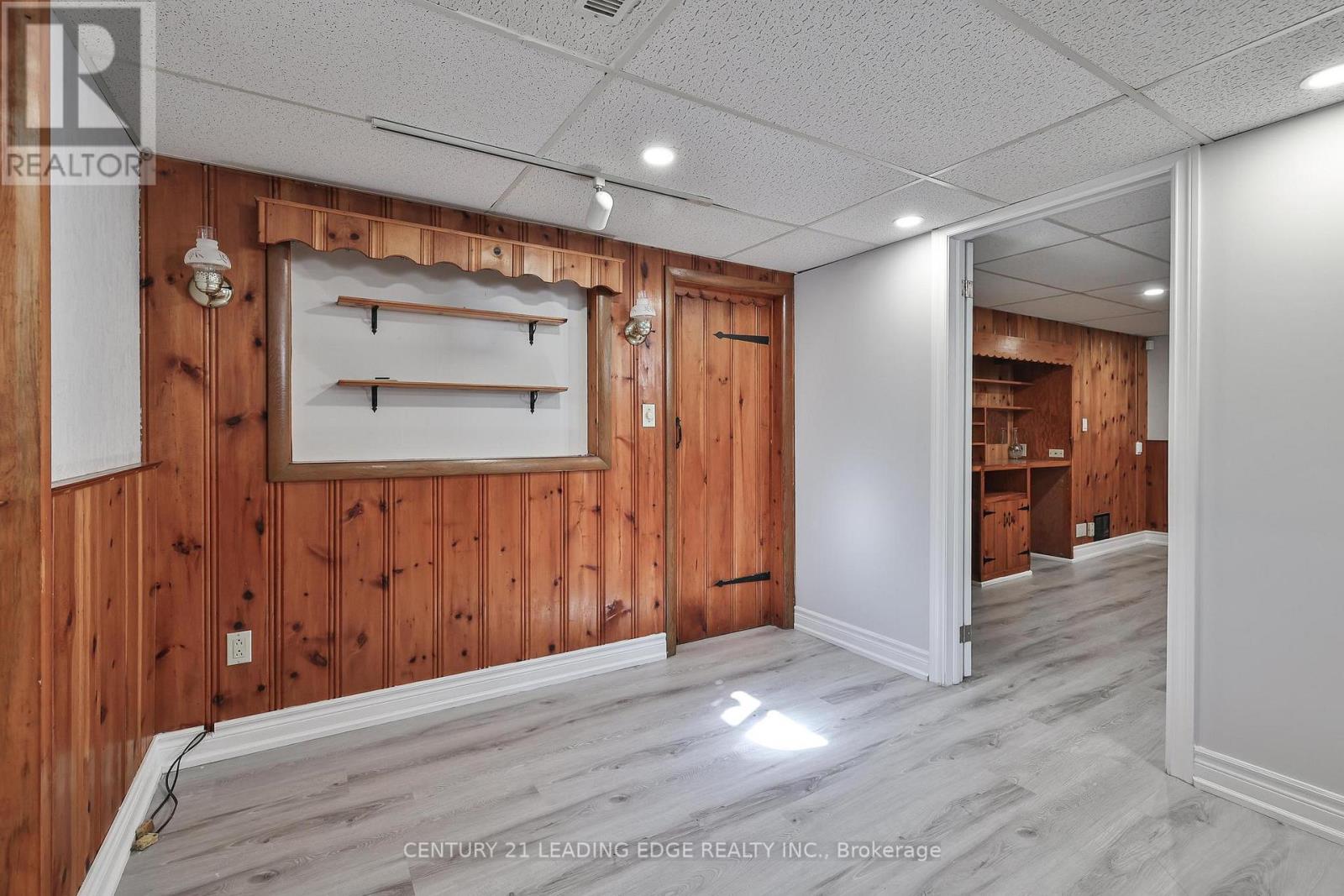 26 Elvaston Drive, Toronto, Ontario  M4A 1M9 - Photo 34 - C12418251