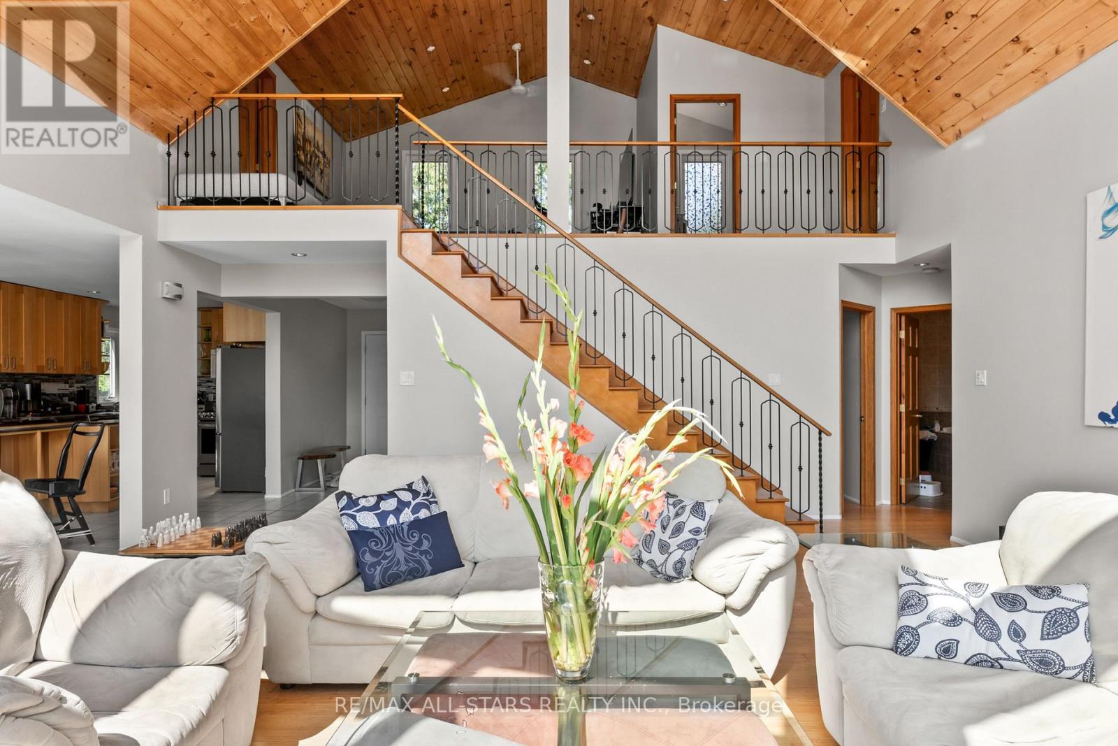 9 Briar Street, Kawartha Lakes, Ontario  K0M 1G0 - Photo 16 - X12323797