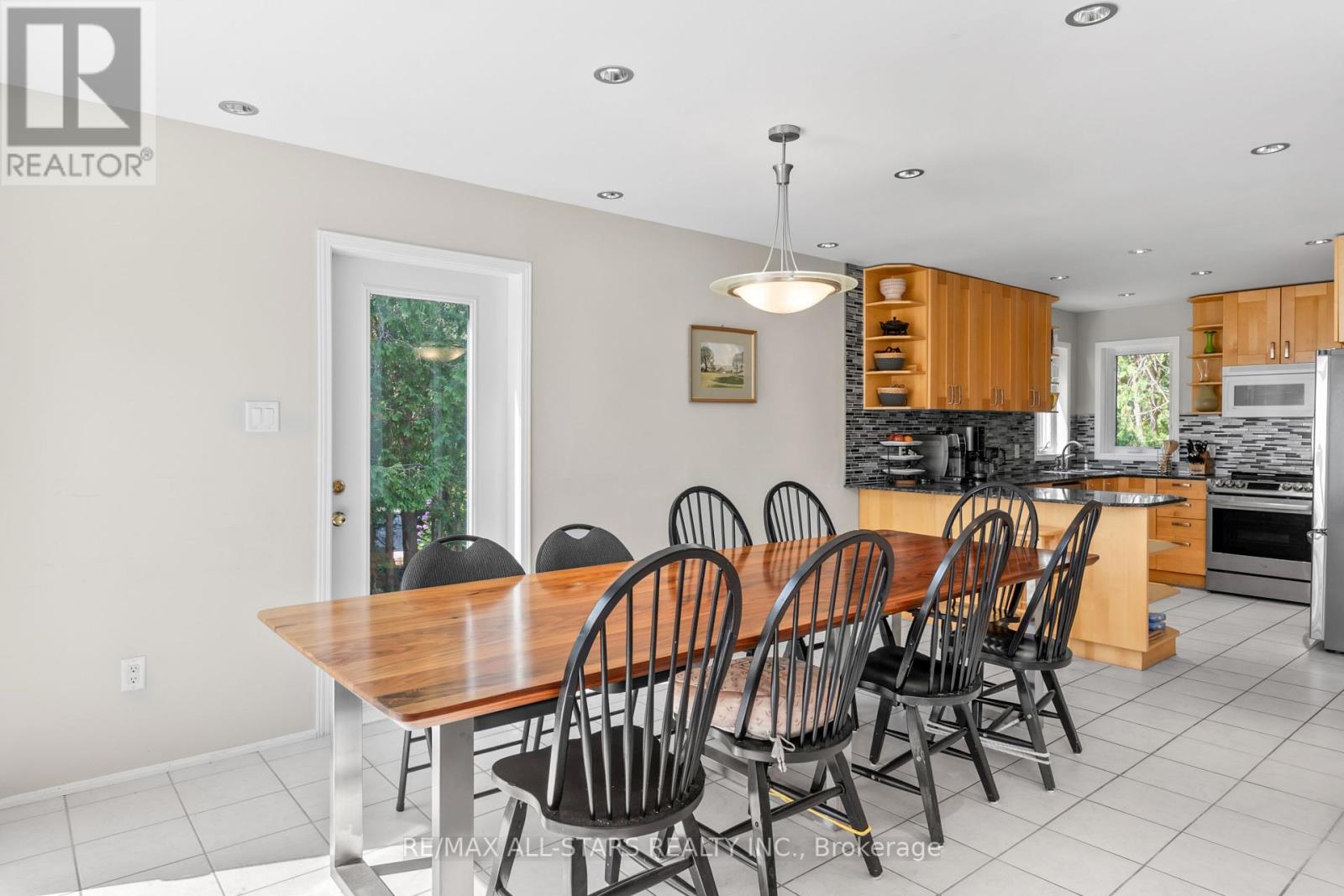 9 Briar Street, Kawartha Lakes, Ontario  K0M 1G0 - Photo 9 - X12323797
