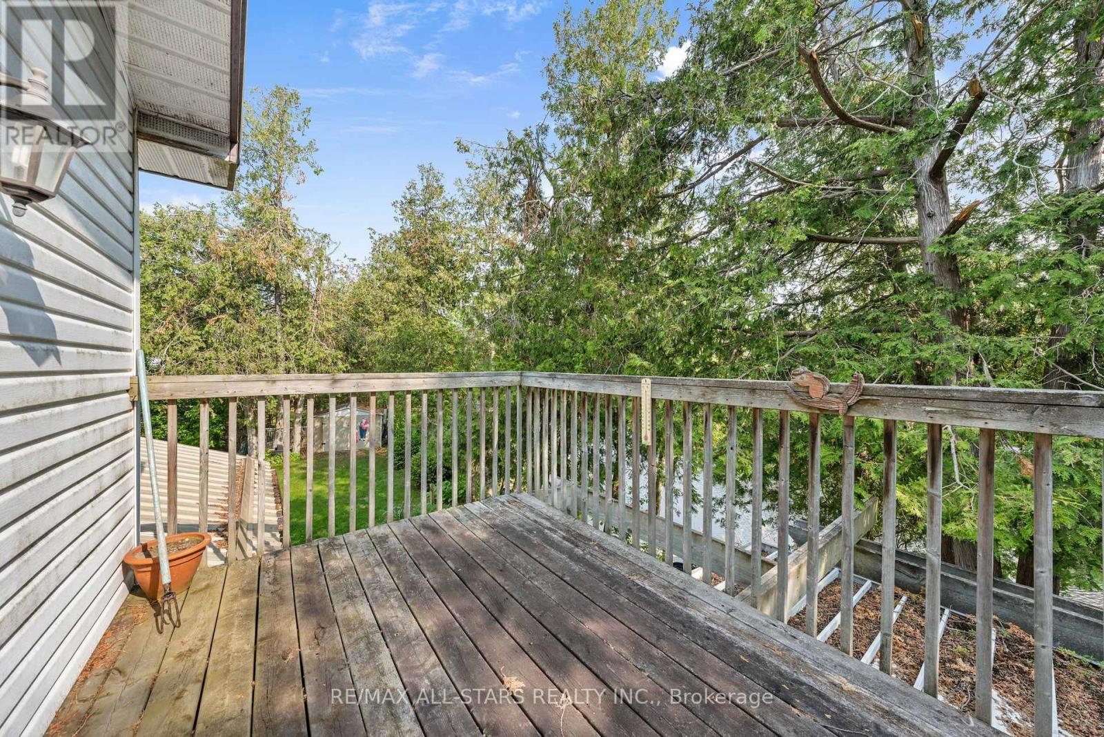 14 Wychwood Drive E, Kawartha Lakes, Ontario  K0M 1N0 - Photo 29 - X12384885