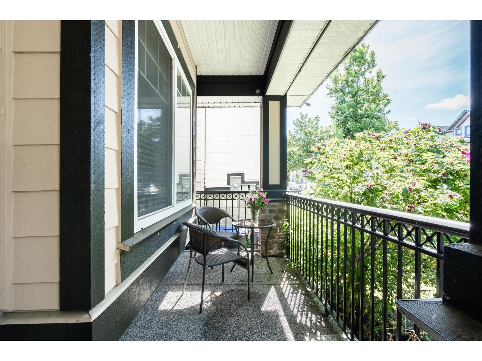 14239 62 Avenue, Surrey, British Columbia  V3X 0B8 - Photo 2 - R3050375