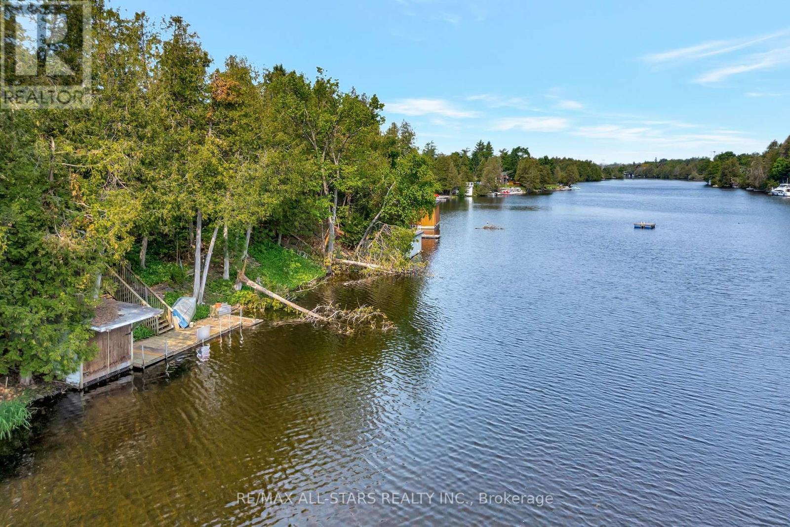 14 Wychwood Drive E, Kawartha Lakes, Ontario  K0M 1N0 - Photo 6 - X12384885