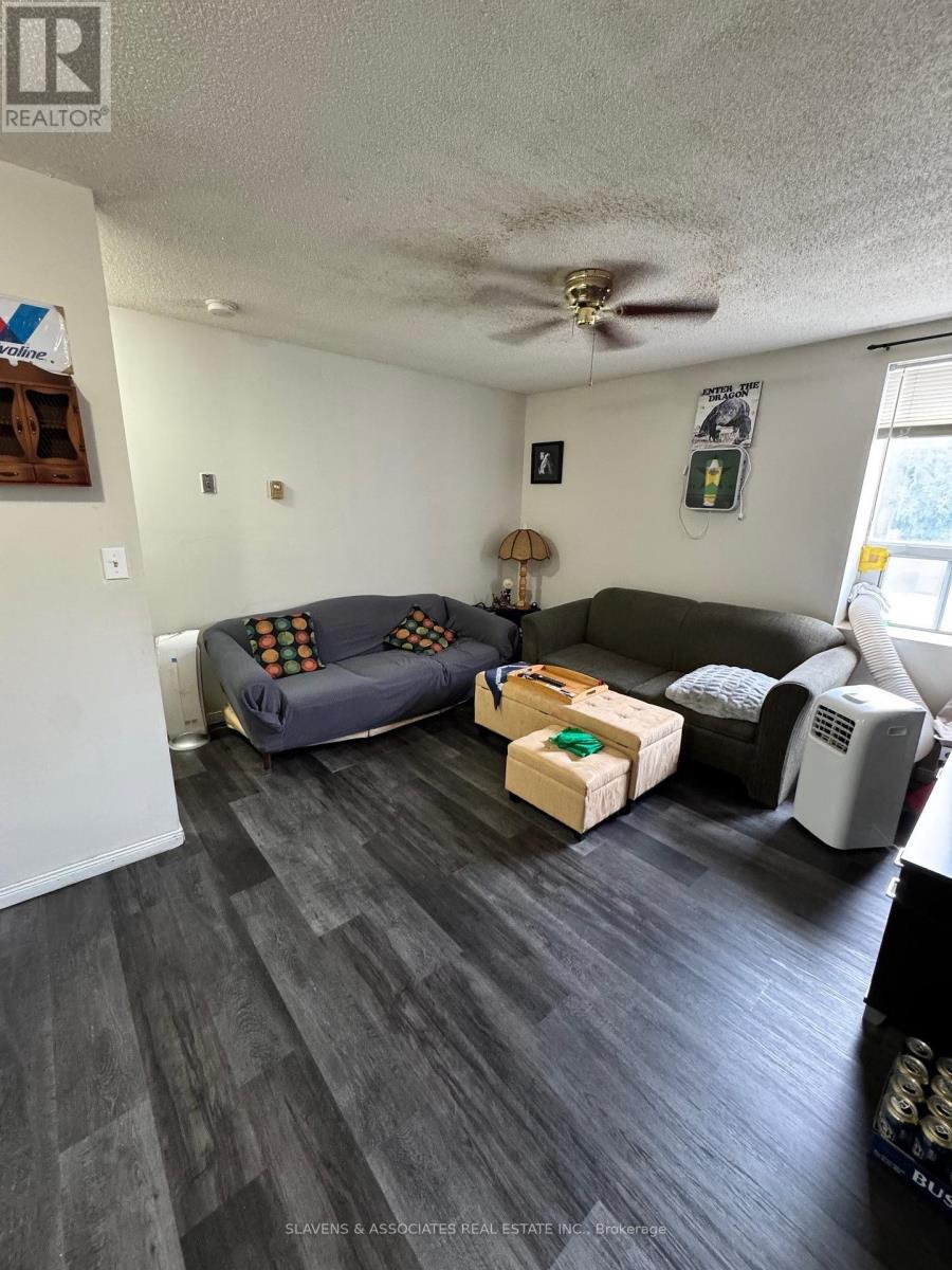 10 - 45 King Avenue W, Clarington, Ontario  L1B 1H2 - Photo 3 - E12418303