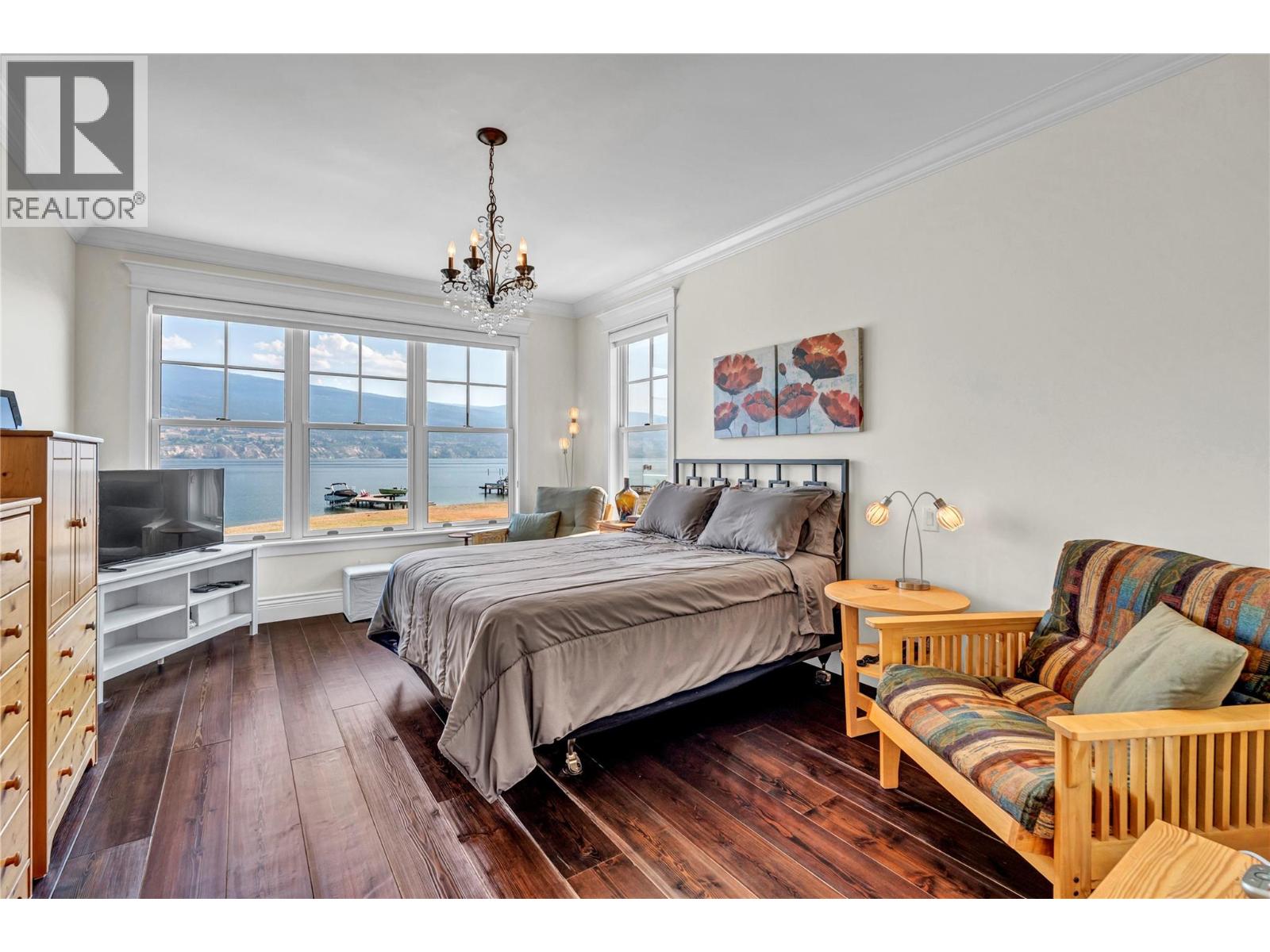 4217 WILLIAMS Avenue Summerland Photo 16
