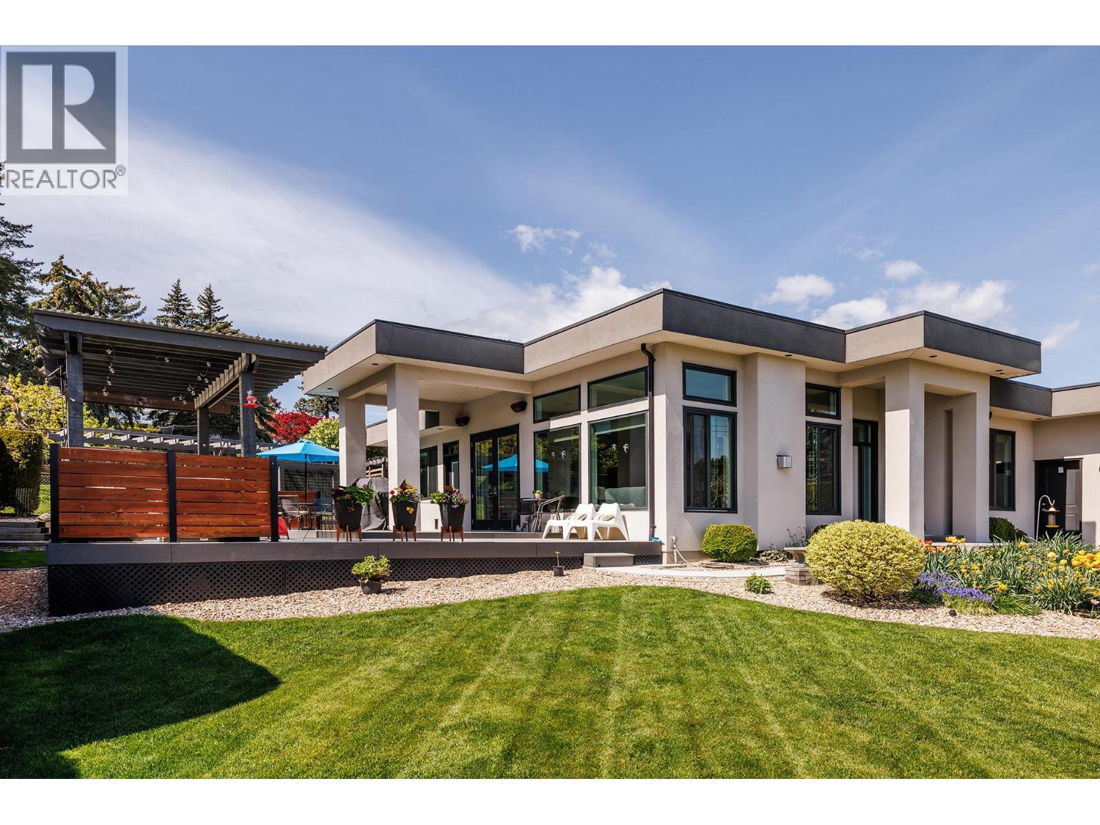 2904 Weatherhill Road, west kelowna, British Columbia
