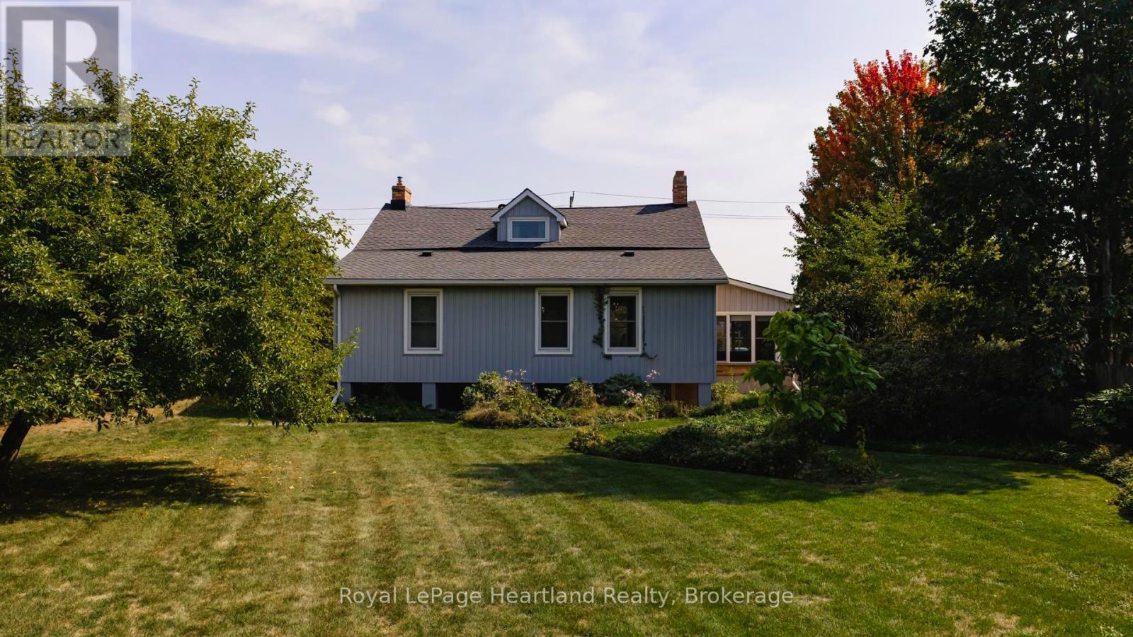 25 Wellington Street N, Goderich, Ontario  N7A 2W6 - Photo 50 - X12418355
