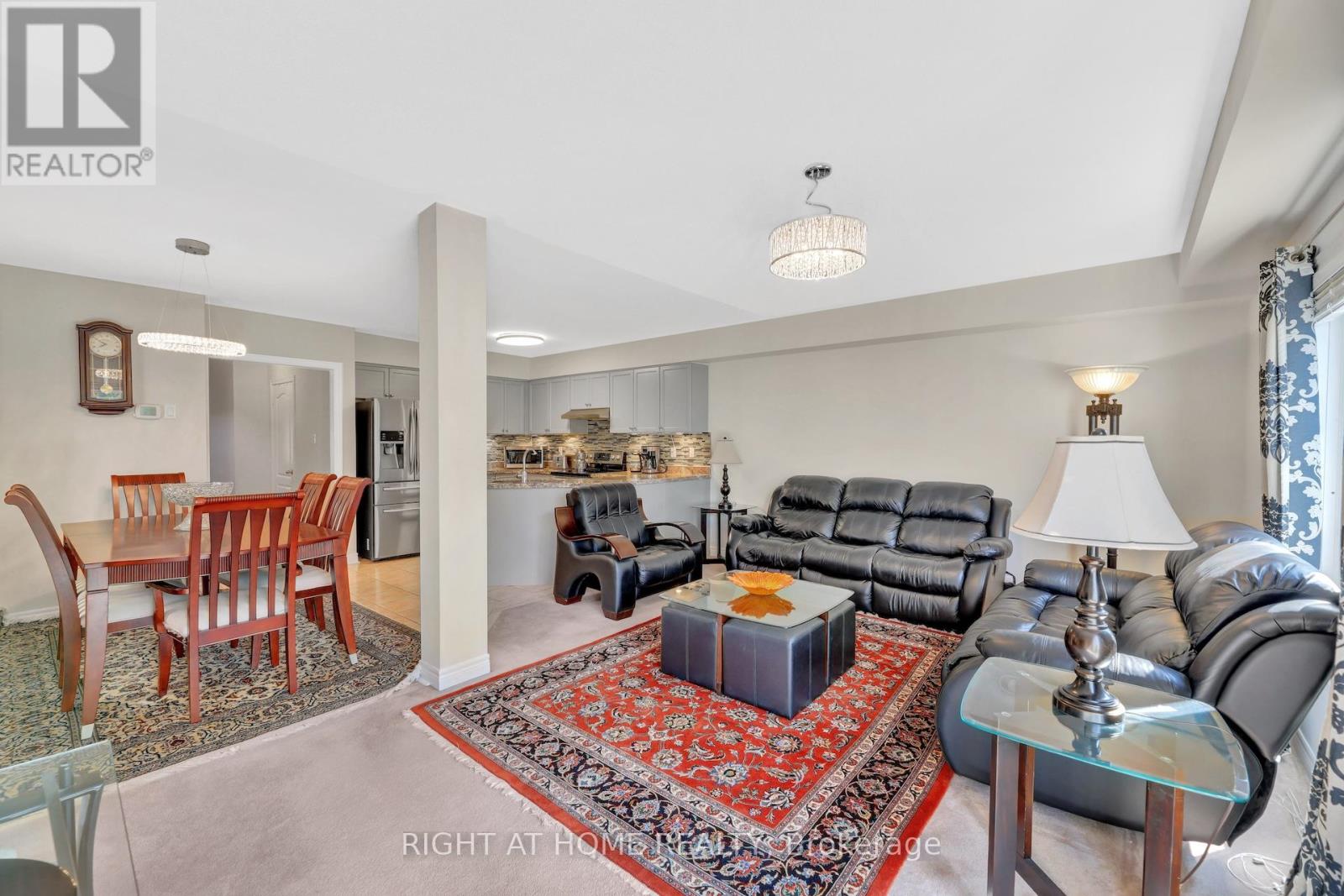 62 Martini Drive, Richmond Hill, Ontario  L4S 2T7 - Photo 13 - N12418179