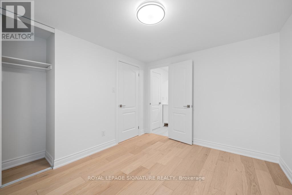 227 Thoms Crescent, Newmarket, Ontario  L3Y 1C9 - Photo 16 - N12418187