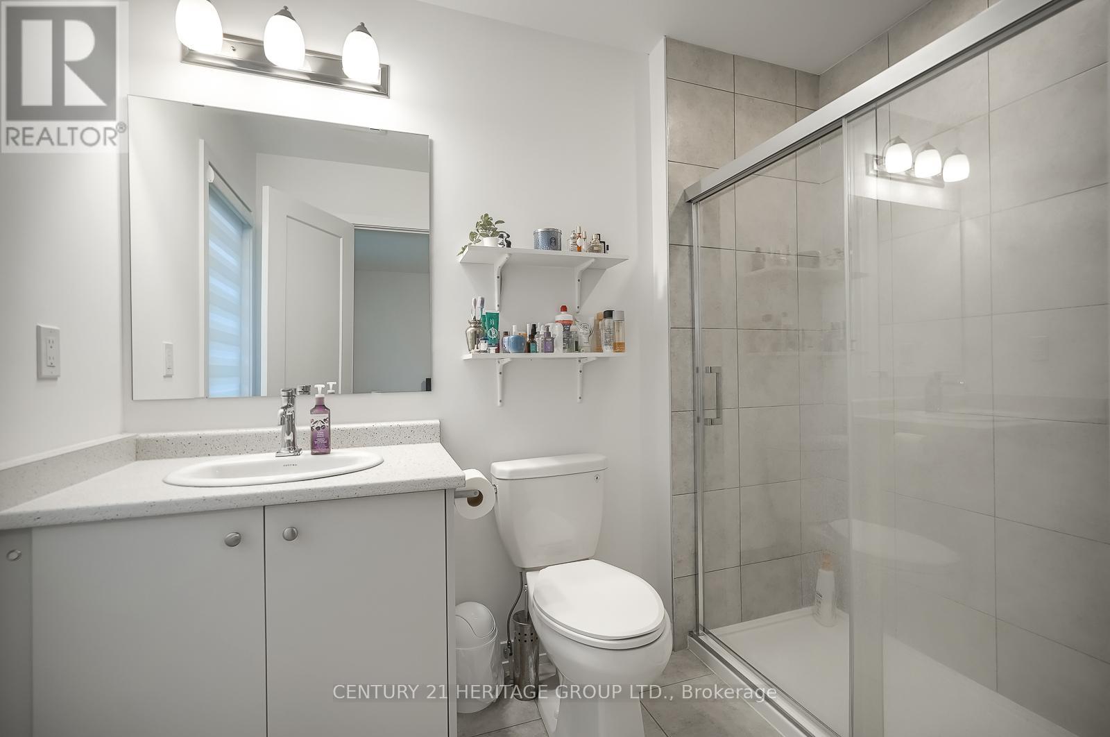 125 Lyall Stokes Circle, East Gwillimbury, Ontario  L0G 1M0 - Photo 24 - N12418233