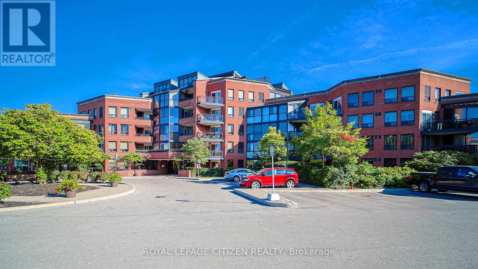 217 - 100 Arbors Lane, Vaughan, Ontario  L4L 7G4 - Photo 2 - N12418281