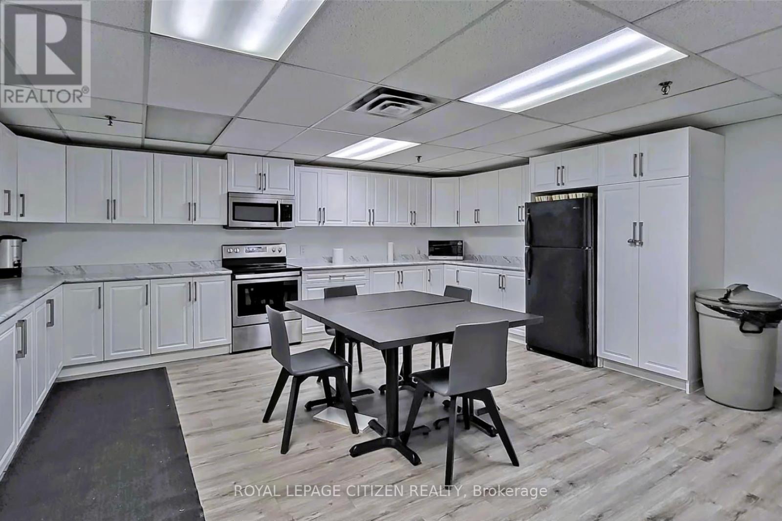 217 - 100 Arbors Lane, Vaughan, Ontario  L4L 7G4 - Photo 36 - N12418281