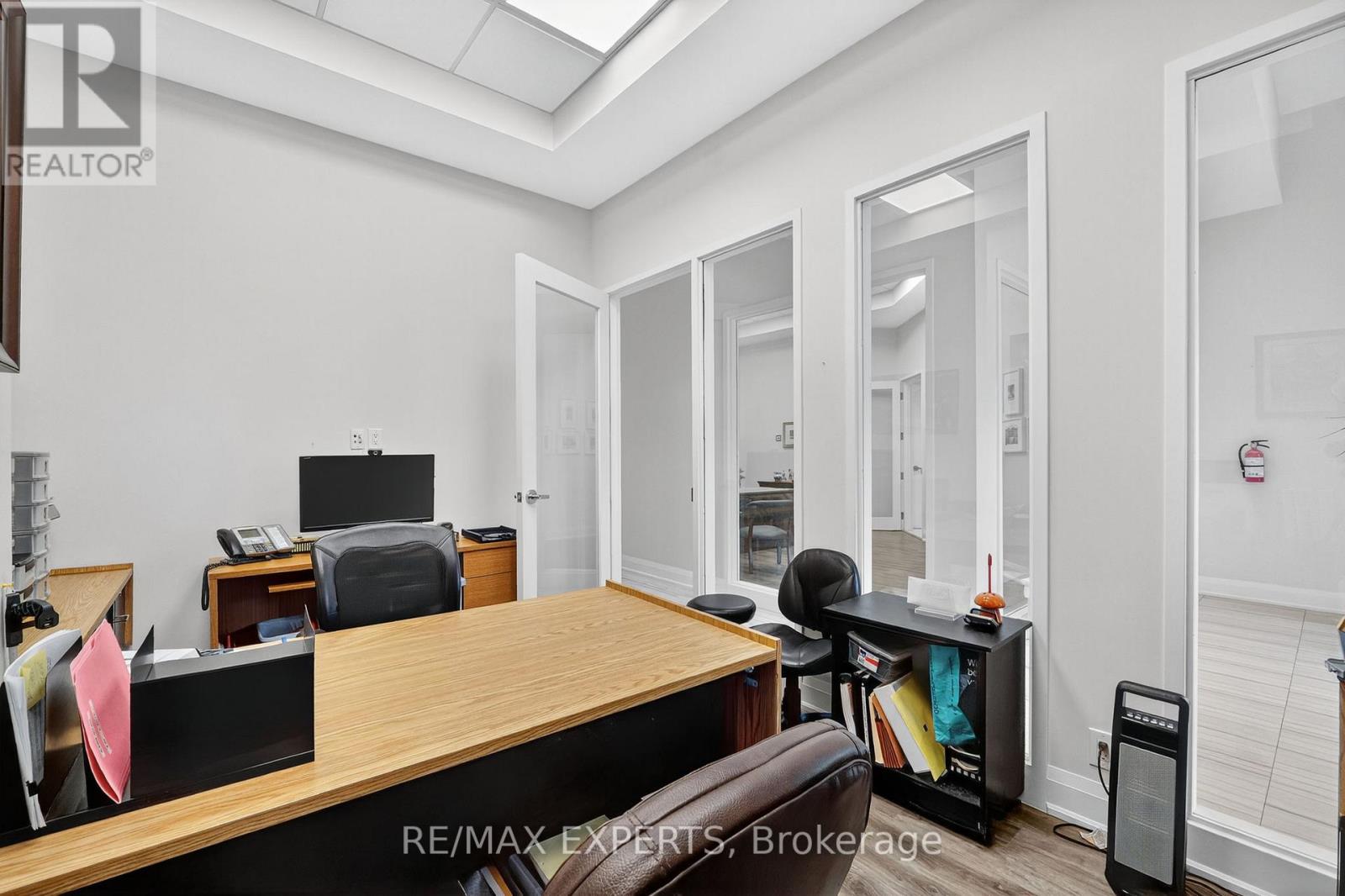 6 - 12 Woodstream Boulevard, Vaughan, Ontario  L4L 8C3 - Photo 17 - N12418284