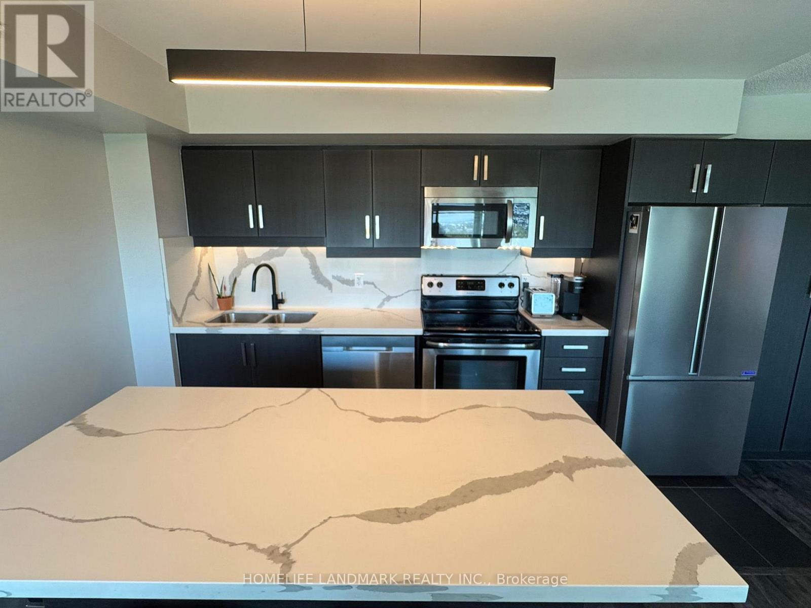 # 622 - 75 Norman Bethune Avenue E, Richmond Hill, Ontario  L4B 0B6 - Photo 16 - N12418285