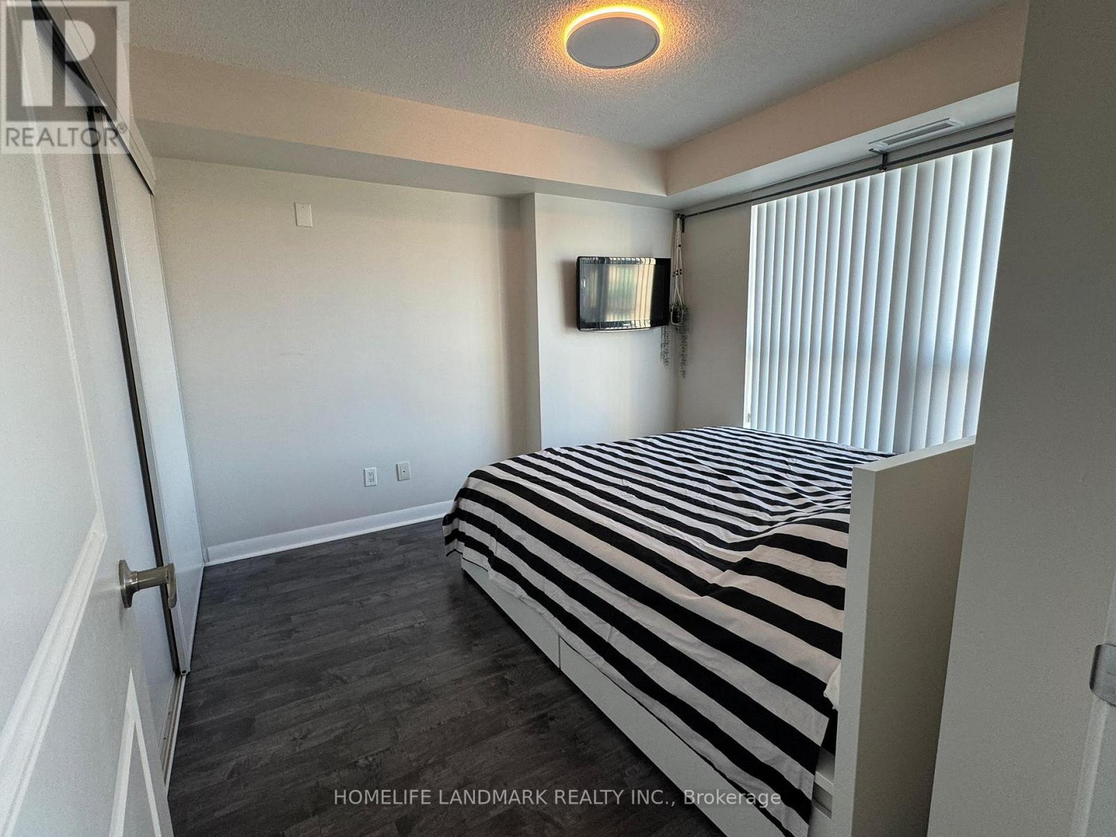 # 622 - 75 Norman Bethune Avenue E, Richmond Hill, Ontario  L4B 0B6 - Photo 17 - N12418285