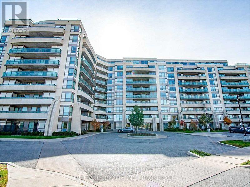 # 622 - 75 Norman Bethune Avenue E, Richmond Hill, Ontario  L4B 0B6 - Photo 2 - N12418285