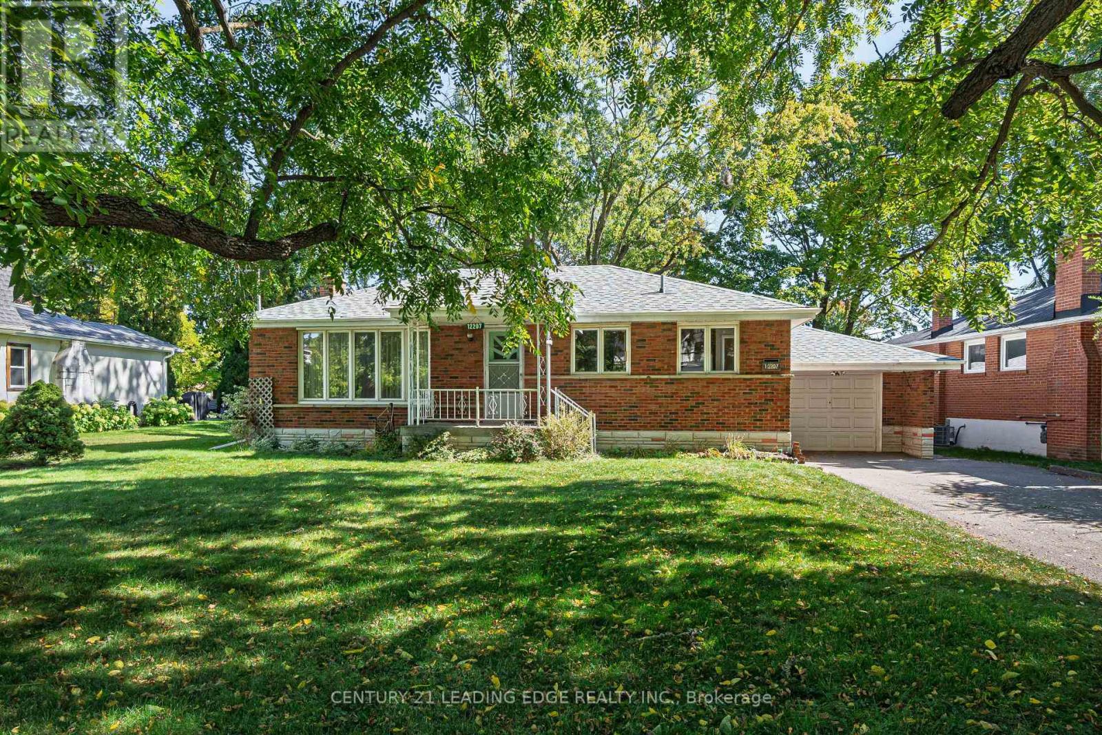 12207 Tenth Line, Whitchurch-Stouffville, Ontario  L4A 6B6 - Photo 2 - N12418300