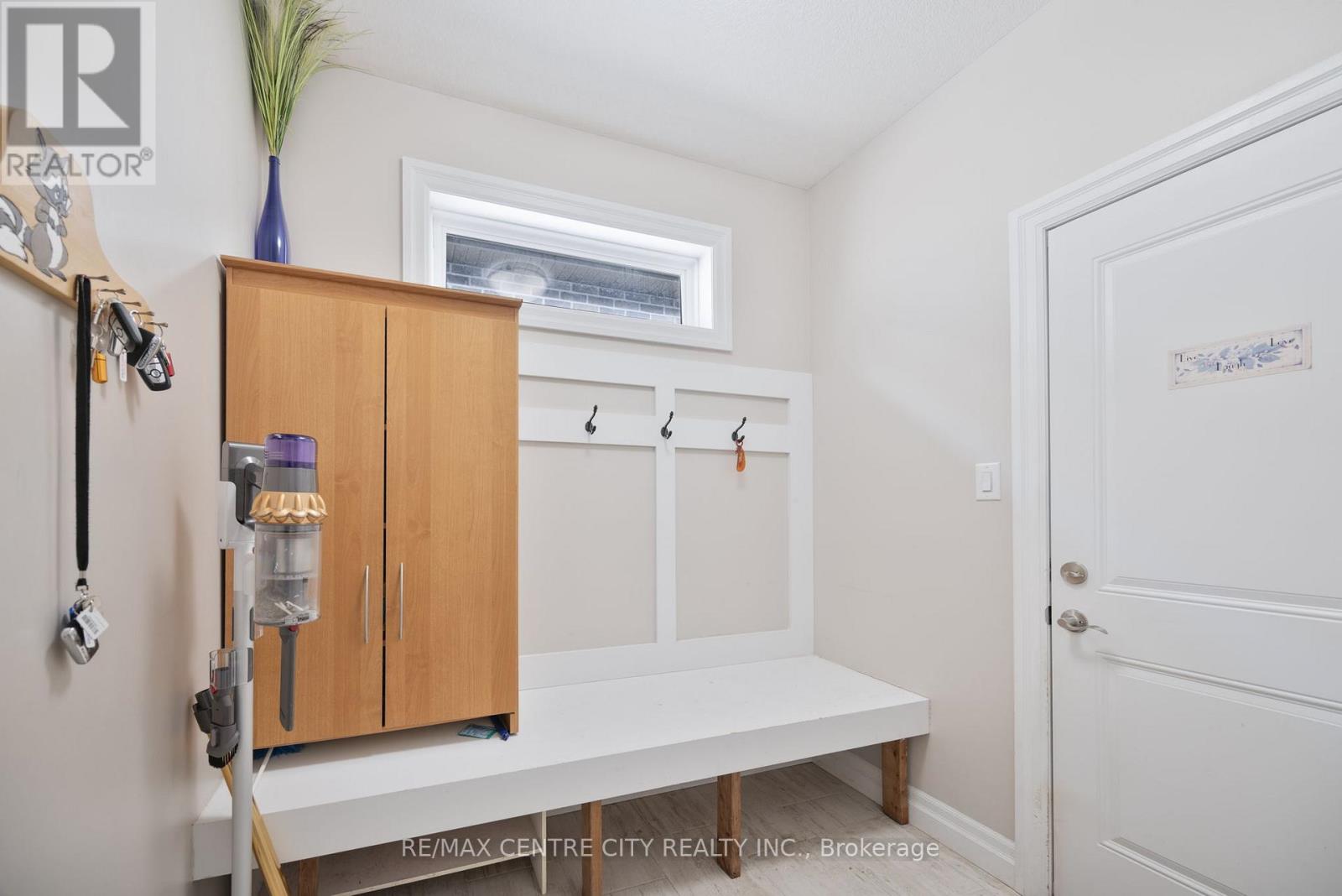 2800 Sheffield Place, London South, Ontario  N6M 0E5 - Photo 27 - X12418410