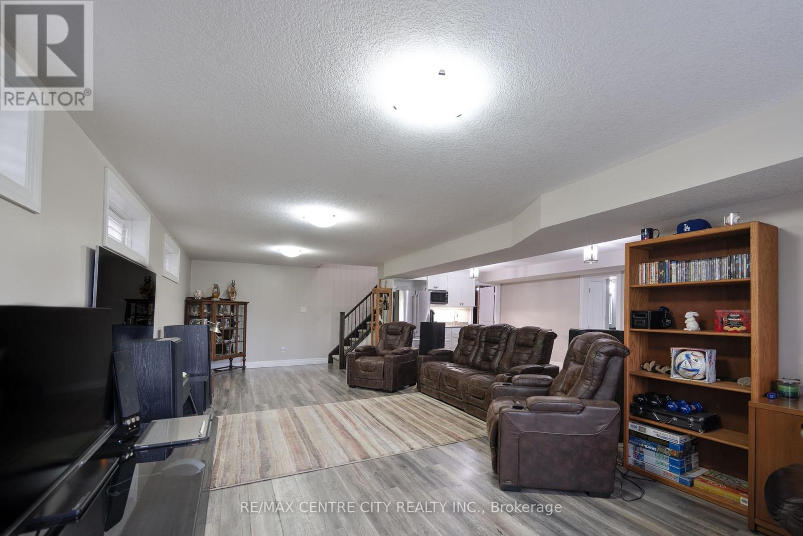 2800 Sheffield Place, London South, Ontario  N6M 0E5 - Photo 34 - X12418410