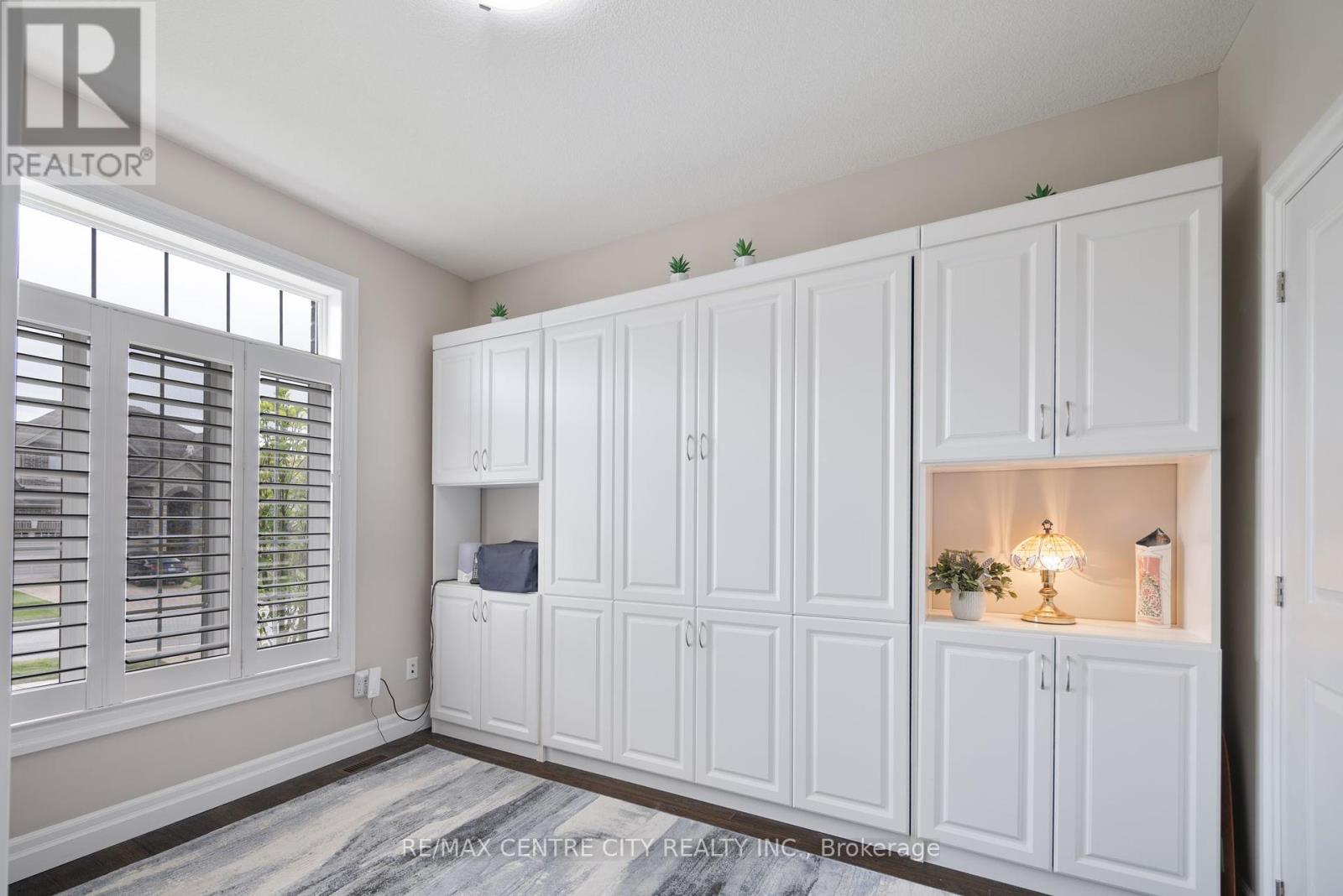 2800 Sheffield Place, London South, Ontario  N6M 0E5 - Photo 5 - X12418410